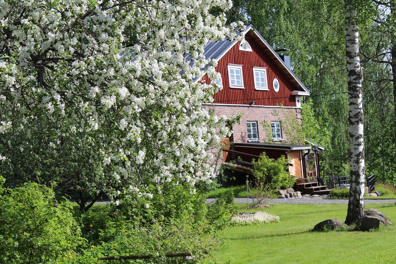 Nukula Guestrooms Oravasaari Bagian luar foto